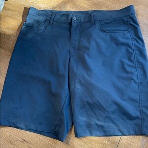Under Armour Blue Flat Front Shorts Lightweight Casual